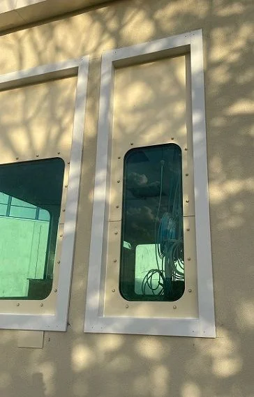 BR7 Balistik Zırhlı Cam, Çerçeve ve Dış Cephe
